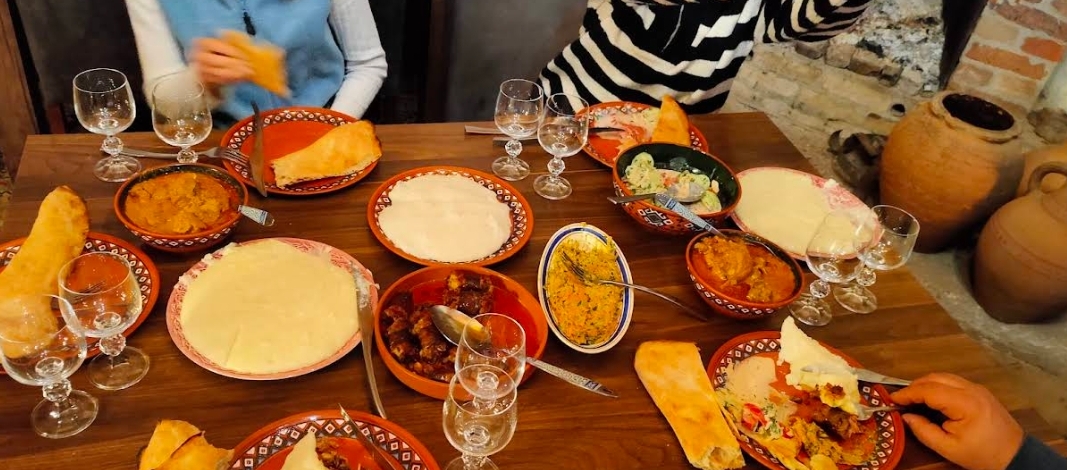 Traditional Georgian-Megrelian feast at Folk House